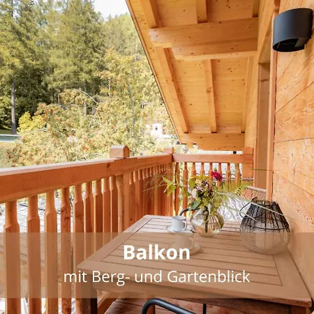 Appartement Waldhaeusl Luxurioese Mit Sauna & Whirlpool, Kamin, Balkon Oder Terrasse Mit Bergblick