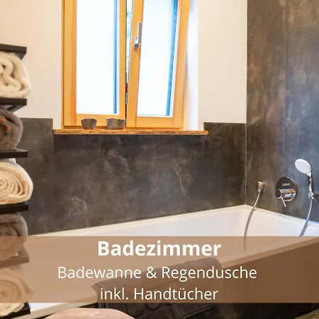 Waldhaeusl Luxurioese Mit Sauna & Whirlpool, Kamin, Balkon Oder Terrasse Mit Bergblick Heiligenblut