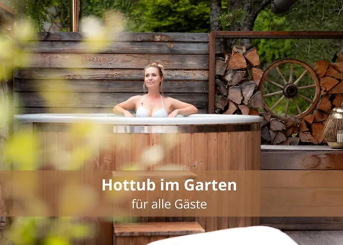 Waldhaeusl Luxurioese Mit Sauna & Whirlpool, Kamin, Balkon Oder Terrasse Mit Bergblick * Heiligenblut